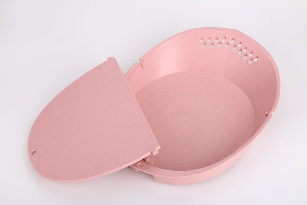 Colander With Cutting Board