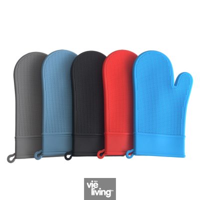 Patterned Oven Mitts